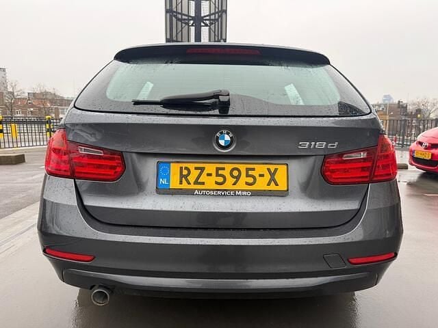 Occasion BMW 318 Executive 136 PK (100 kW) 2013 Grijs Stationwagen