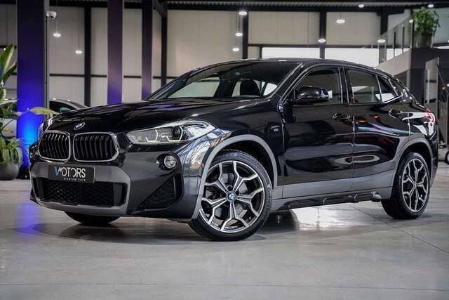Zwart Gebruikt 2018 BMW X2 M Sport SUV | € 25.995 (Eerlijke prijs) - Afbeelding 1/4