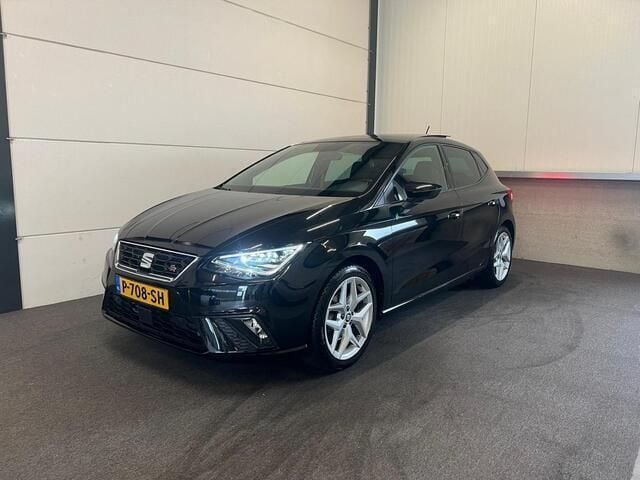 Zwart Gebruikt 2021 Seat Ibiza FR Hatchback | € 23.950 (Duur) - Afbeelding 1/4