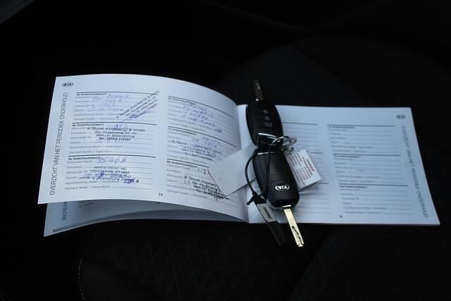 Occasion Kia Picanto First Edition 67 PK (49 kW) 2017 Rood (metallic) Hatchback