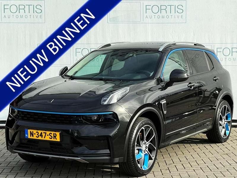 Zwart Gebruikt 2021 Lynk & Co 01 SUV | € 22.400 (Eerlijke prijs) - Afbeelding 1/4