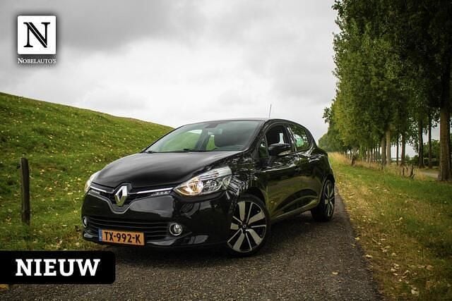 Zwart Gebruikt 2016 Renault Clio IV Iconic Hatchback | € 5.990 (Goede deal) - Afbeelding 1/4