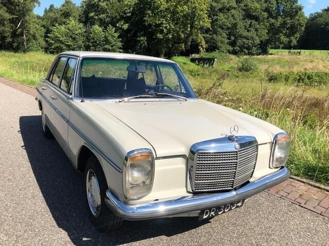 Occasion Mercedes 230 1972 Grijs Sedan
