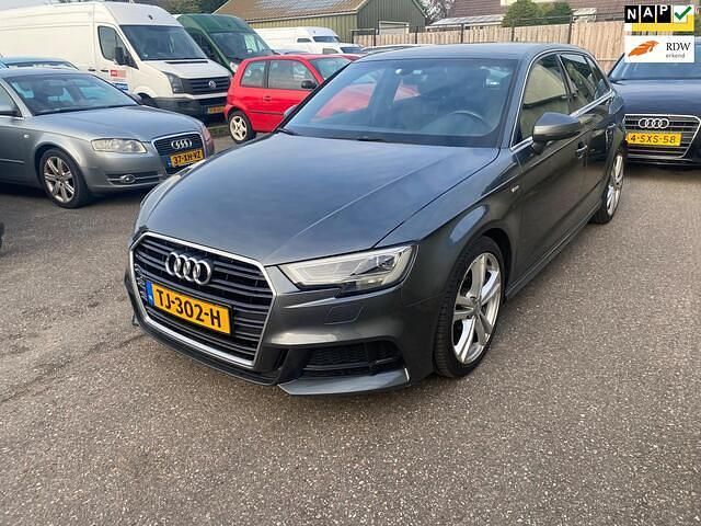 Occasion Audi A3 Sportback S-Line 150 PK (110 kW) 2018 Grijs Hatchback