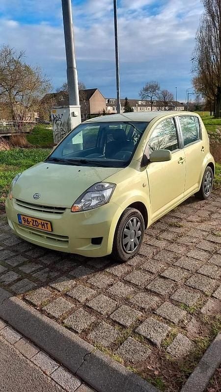 Gebruikt 2008 Daihatsu Sirion Hatchback | € 580 (Goede deal) - Afbeelding 1/4