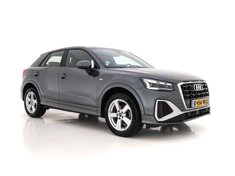 Daytona gray pearl (grijs metallic) Gebruikt 2021 Audi Q2 S-Line SUV | € 16.945 (Super prijs) - Afbeelding 1/4