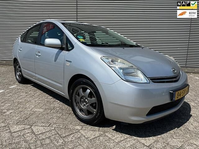 Grijs Gebruikt 2006 Toyota Prius Hatchback | € 3.750 (Eerlijke prijs) - Afbeelding 1/4