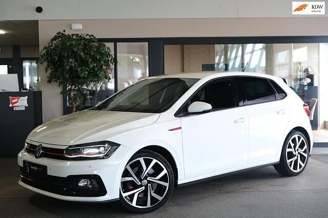 Wit, metallic lak Gebruikt 2019 VW Polo Beats Hatchback | € 19.950 (Goede deal) - Afbeelding 1/4