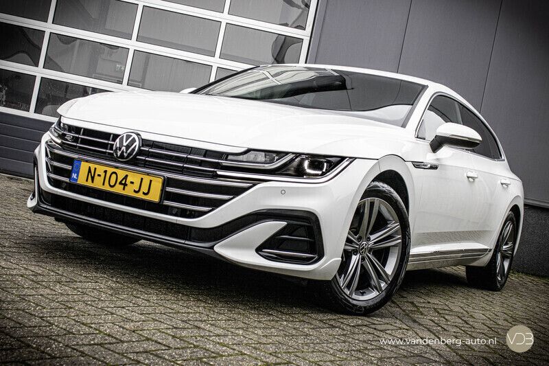 Wit Gebruikt 2021 VW Arteon Business+ Stationwagen | € 26.835 (Eerlijke prijs) - Afbeelding 1/4