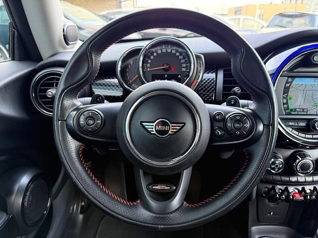 Occasion Mini Cooper S 192 PK (141 kW) 2018 Zwart (metallic) Hatchback