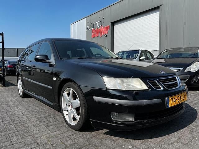 Zwart (metallic) Gebruikt 2006 Saab 9-3 Linear Stationwagen | € 950 (Super prijs) - Afbeelding 1/4