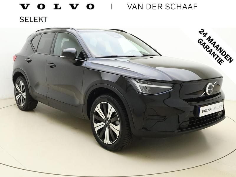 Zwart Occasion 2022 Volvo XC40 Plus SUV | € 32.800 (Goede deal) - Afbeelding 1/4
