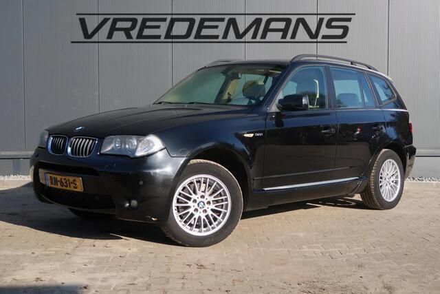 Zwart Gebruikt 2003 BMW X3 SUV | € 2.450 - Afbeelding 1/4