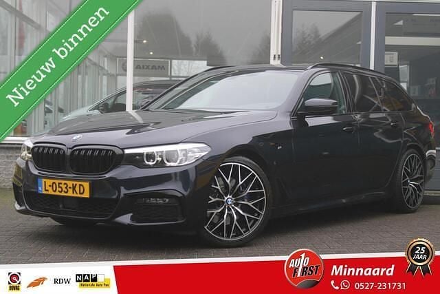 Zwart Gebruikt 2019 BMW 530 Executive Stationwagen | € 27.950 (Super prijs) - Afbeelding 1/4