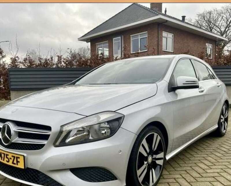 Grijs Gebruikt 2012 Mercedes A180 Stationwagen | € 9.450 (Eerlijke prijs) - Afbeelding 1/4