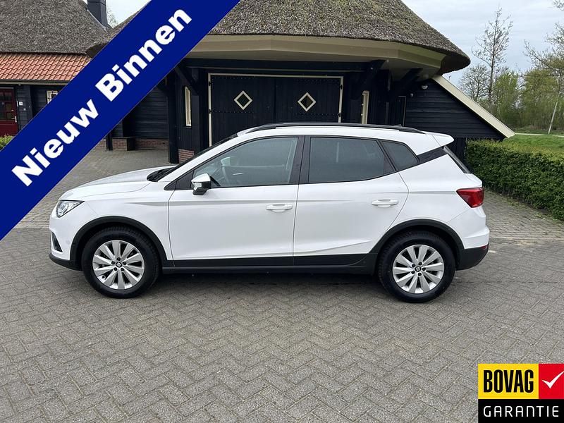 Wit Occasion 2021 Seat Arona Business SUV | € 12.750 (Eerlijke prijs) - Afbeelding 1/4