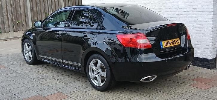 Occasion Suzuki Kizashi Sport 178 PK (130 kW) 2012 Zwart (metallic) Sedan