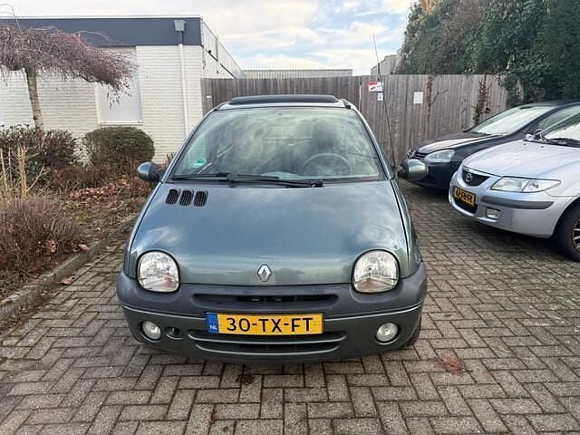 Groen Occasion 2007 Renault Twingo Expression Hatchback | € 2.500 (Iets duurder) - Afbeelding 1/4
