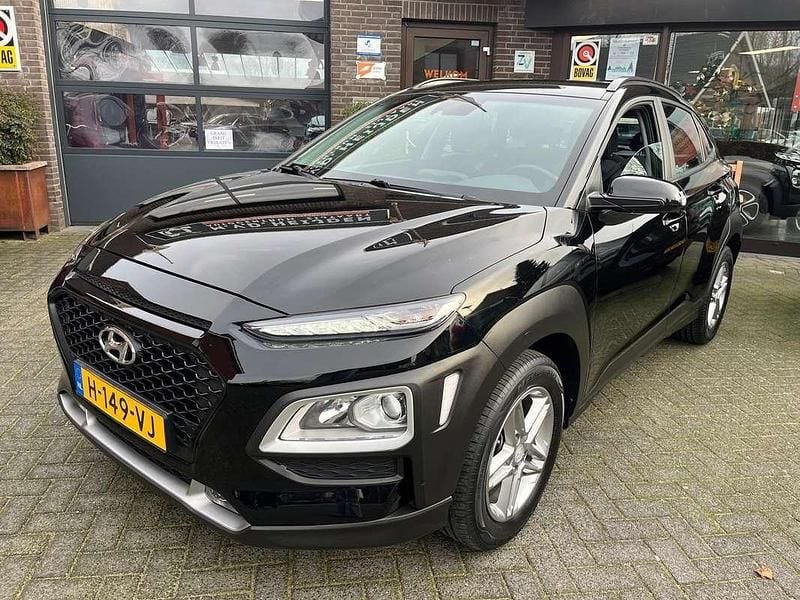 Zwart Gebruikt 2020 Hyundai Kona Comfort SUV | € 15.950 (Goede deal) - Afbeelding 1/4