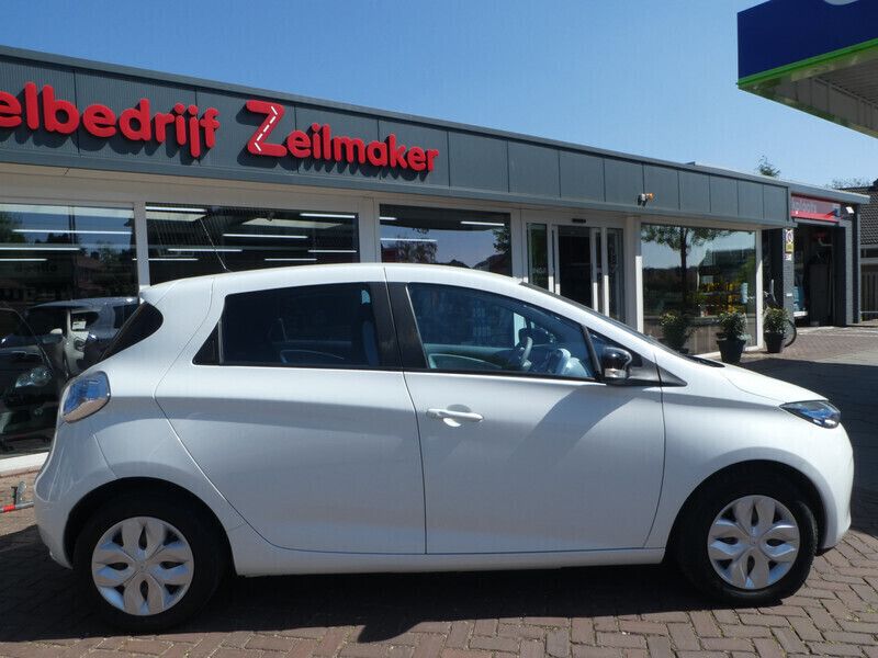 Occasion Renault Zoe Life 67 kW (92 PK) 2015 Wit Hatchback