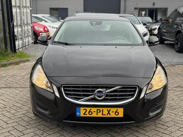 Occasion Volvo V60 Kinetic 150 PK (110 kW) 2011 Zwart Stationwagen