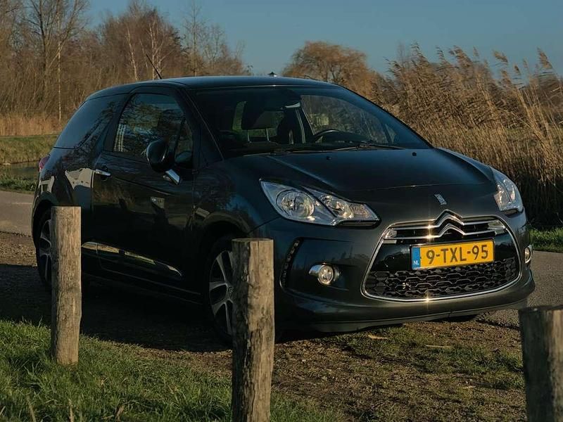 Occasion Citroën DS3 Business Class 82 PK (60 kW) 2014 Grijs Hatchback