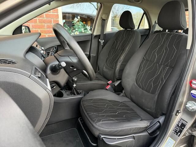 Occasion Kia Picanto 69 PK (50 kW) 2013 Grijs Hatchback