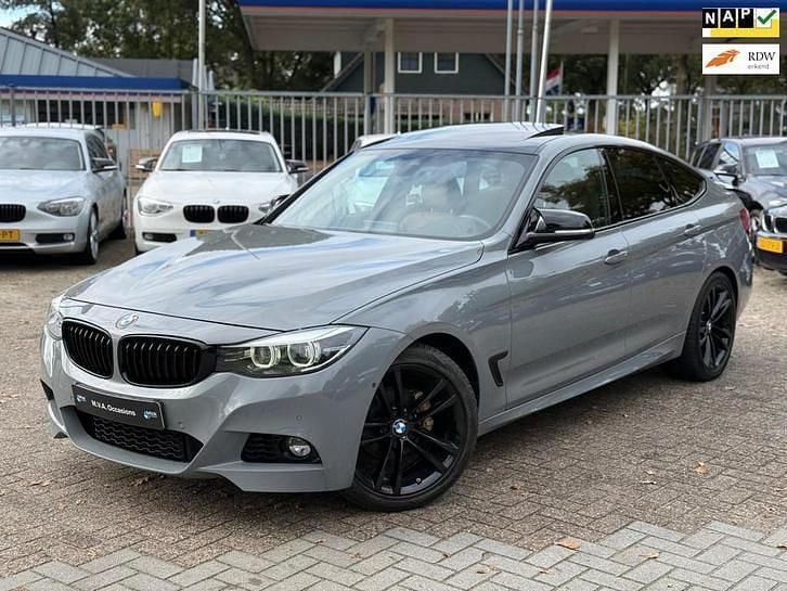 Gebruikt 2017 BMW 320 Executive | € 23.950 (Eerlijke prijs) - Afbeelding 1/4
