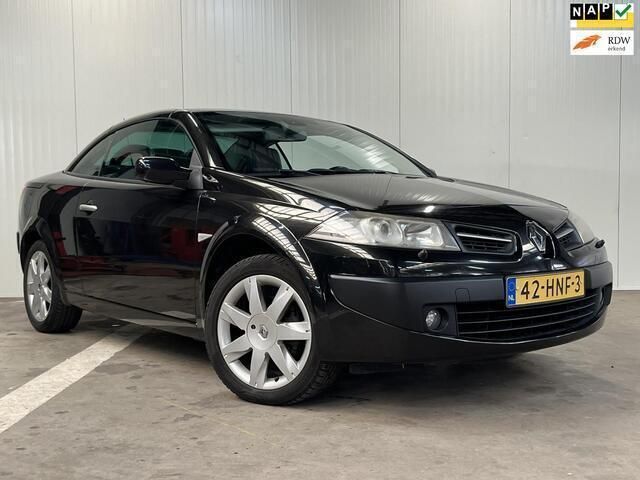 Zwart Gebruikt 2009 Renault Mégane Cabriolet Cabriolet | € 2.950 (Eerlijke prijs) - Afbeelding 1/4