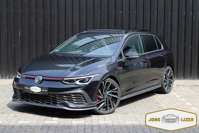 Zwart Gebruikt 2021 VW Golf VIII GTI Hatchback | € 37.950 (Eerlijke prijs) - Afbeelding 1/4