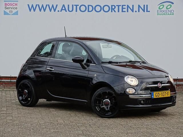 Zwart Gebruikt 2015 Fiat 500 Lounge Hatchback | € 7.450 (Eerlijke prijs) - Afbeelding 1/4