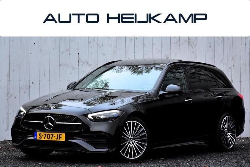 Occasion Mercedes C200 AMG line 204 PK (150 kW) 2023 Zwart Stationwagen