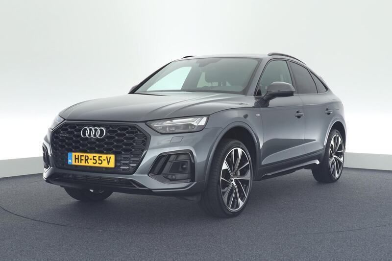 Grijs Gebruikt 2021 Audi Q5 Sportback Black Edition SUV | € 45.449 (Eerlijke prijs) - Afbeelding 1/4