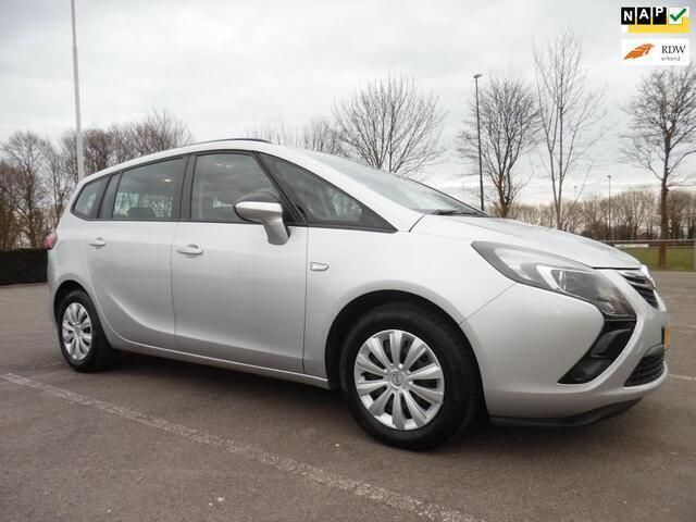 Grijs Gebruikt 2014 Opel Zafira Tourer MPV | € 6.500 (Eerlijke prijs) - Afbeelding 1/4