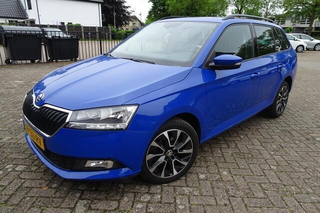 Blauw Gebruikt 2020 Skoda Fabia Hatchback | € 10.485 (Goede deal) - Afbeelding 1/4