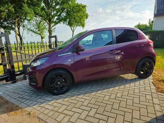 Occasion Peugeot 108 Active 69 PK (50 kW) 2014 Paars Hatchback