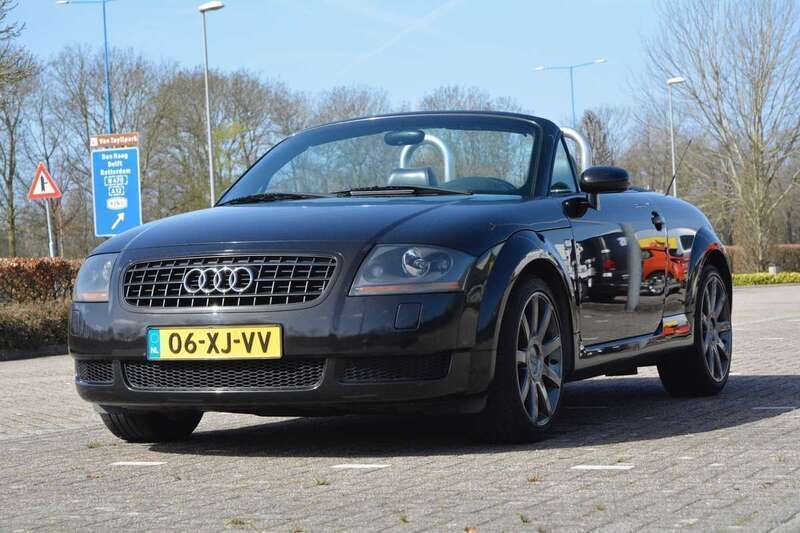 Zwart Gebruikt 2001 Audi TT Cabriolet | € 3.500 (Super prijs) - Afbeelding 1/4