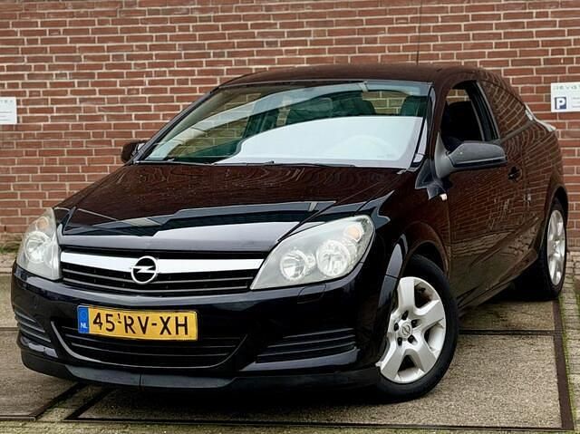 Zwart Gebruikt 2005 Opel Astra Enjoy Hatchback | € 2.650 (Eerlijke prijs) - Afbeelding 1/4