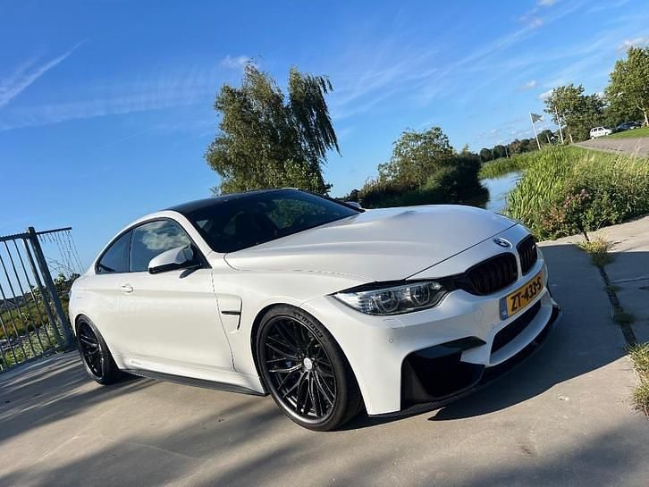 Gebruikt 2015 BMW M4 Performance Coupé | € 49.995 - Afbeelding 1/4