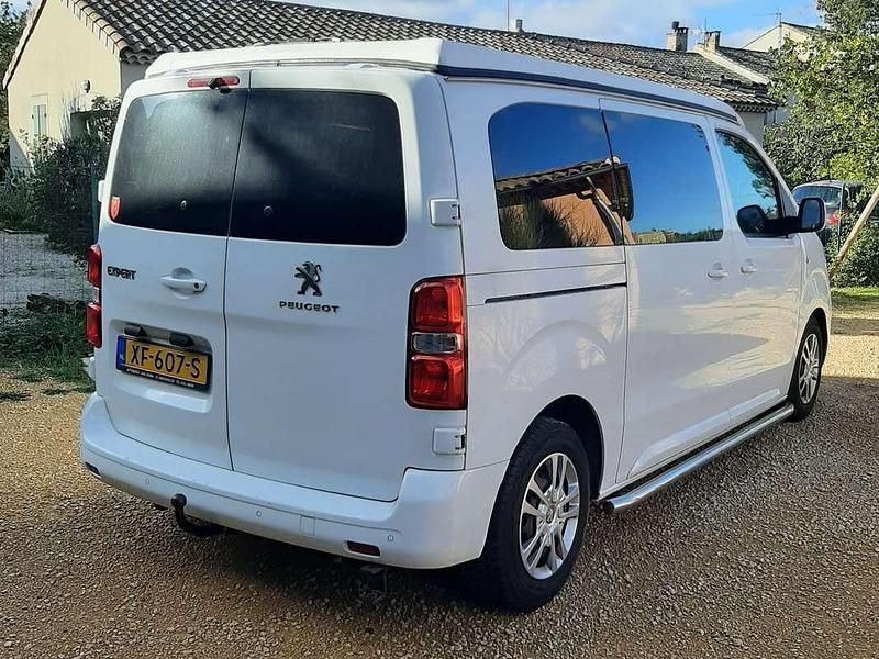 Wit Gebruikt 2016 Peugeot Expert Van | € 20.000 - Afbeelding 1/4