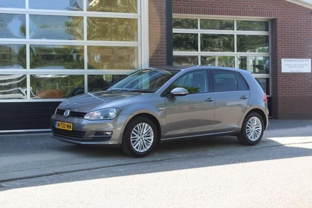 Occasion VW Golf VII Highline 123 PK (90 kW) 2014 Grijs Hatchback