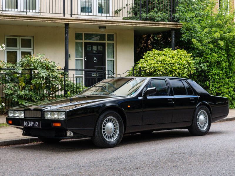 Zwart Gebruikt 1990 Aston Martin Lagonda Sedan | € 111.222 - Afbeelding 1/4