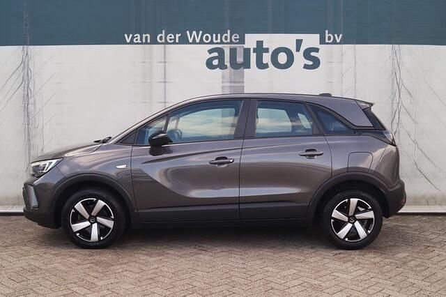 Grijs Occasion 2022 Opel Crossland X Business Edition SUV | € 11.900 (Eerlijke prijs) - Afbeelding 1/4