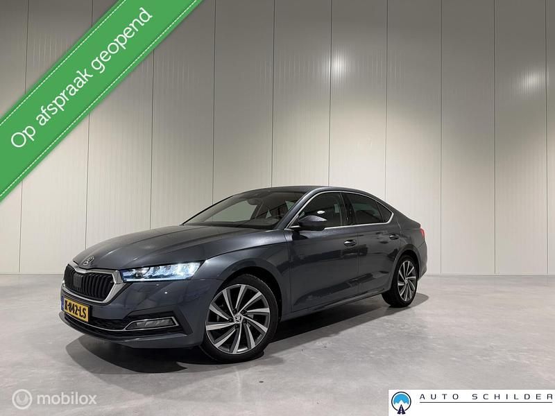 Occasion Skoda Octavia Business Line 110 PK (80 kW) 2021 Grijs Hatchback
