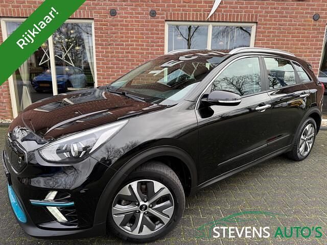 Zwart Occasion 2020 Kia e-Niro SUV | € 15.444 (Goede deal) - Afbeelding 1/4