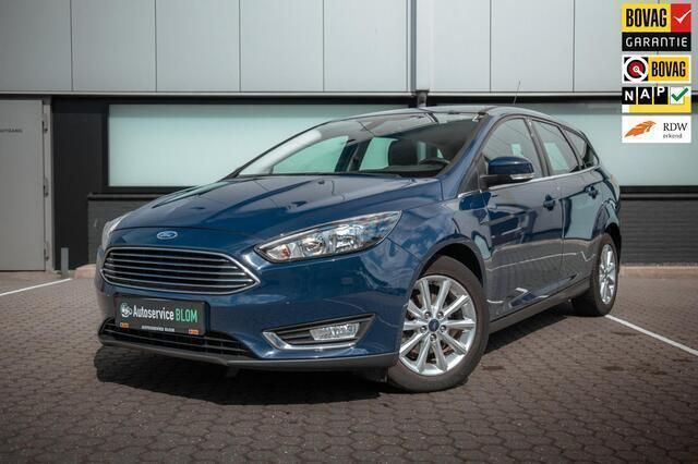 Blauw Gebruikt 2017 Ford Focus Trend Stationwagen | € 10.750 (Goede deal) - Afbeelding 1/4