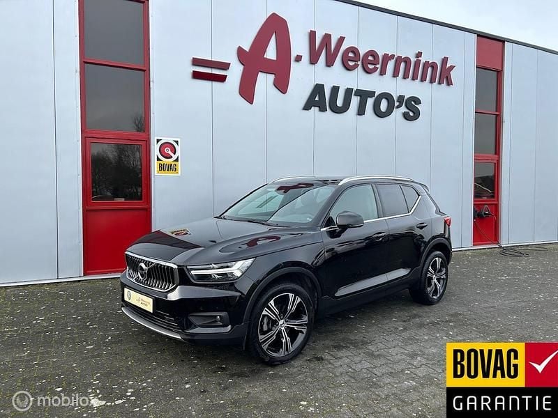 Zwart Occasion 2026 Volvo XC40 Inscription SUV | € 33.750 (Super prijs) - Afbeelding 1/4