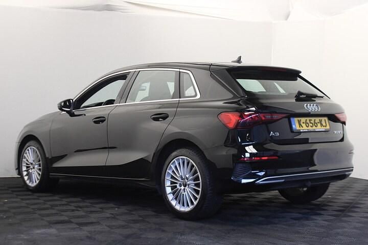 Occasion Audi A3 Sportback e-tron Business 2021 Zwart Hatchback