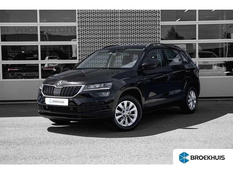 Zwart Gebruikt 2021 Skoda Karoq Business Line SUV | € 27.945 (Goede deal) - Afbeelding 1/4