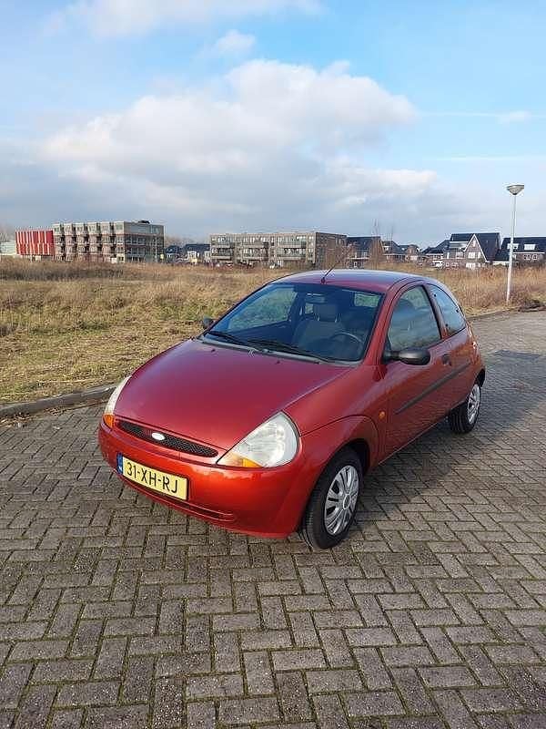 Occasion Ford Ka Futura 60 PK (44 kW) 2007 Rood Hatchback